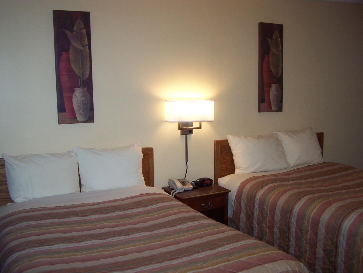 Robber'S Roost Motel New Hazelton Exteriér fotografie